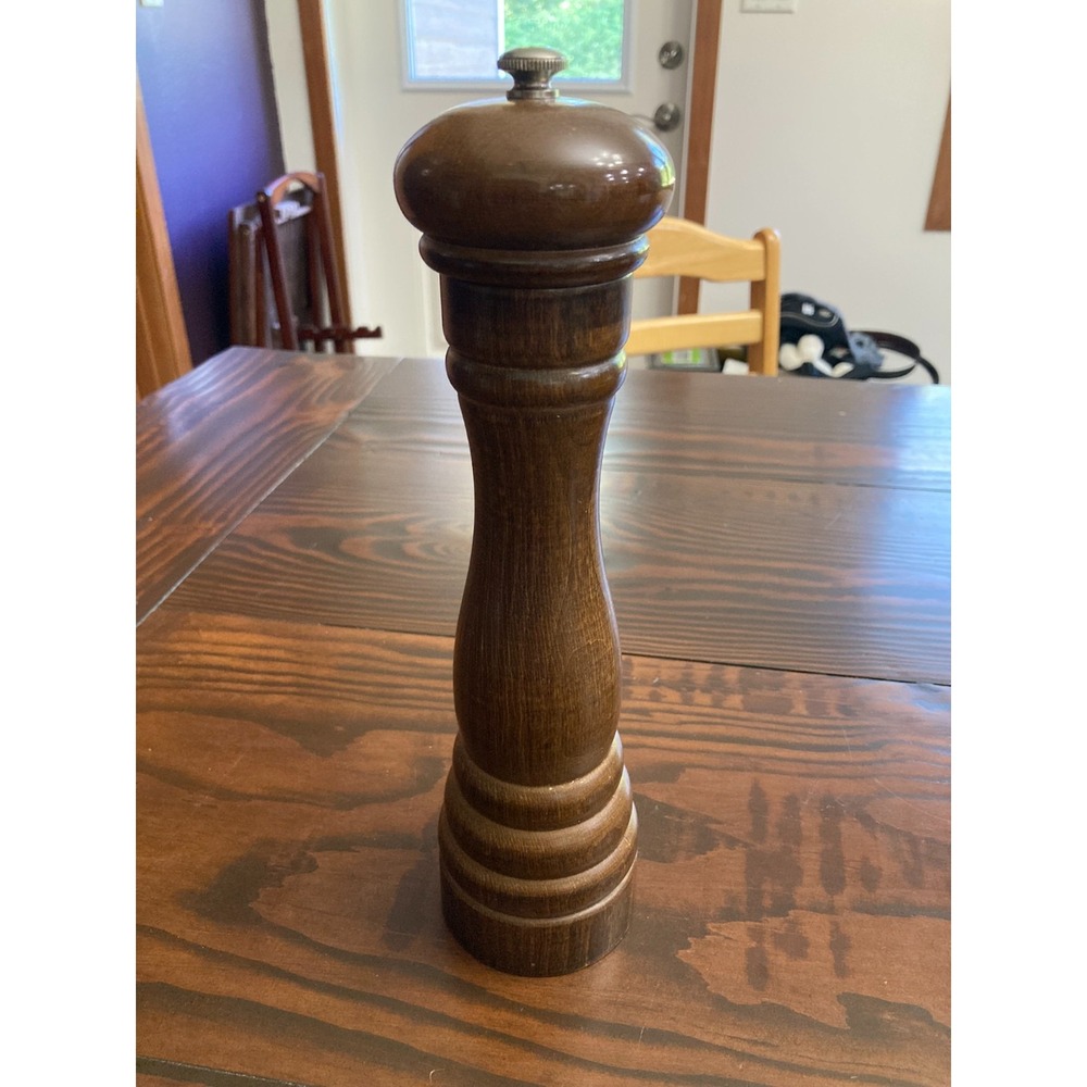 Vintage Peugeot France Freres Lion Pepper Mill Grinder Dark Wood 11"